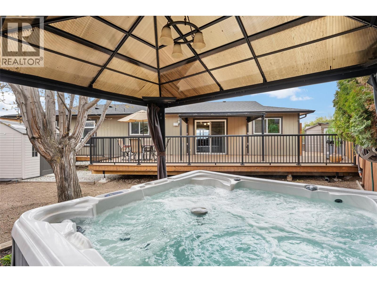 10679 Sherman Drive, Lake Country, British Columbia  V4V 1W2 - Photo 4 - 10383280