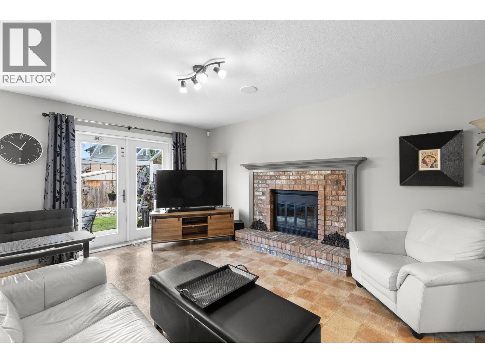 1015 Wintergreen Drive, Kelowna, British Columbia  V1W 3V7 - Photo 21 - 10383890