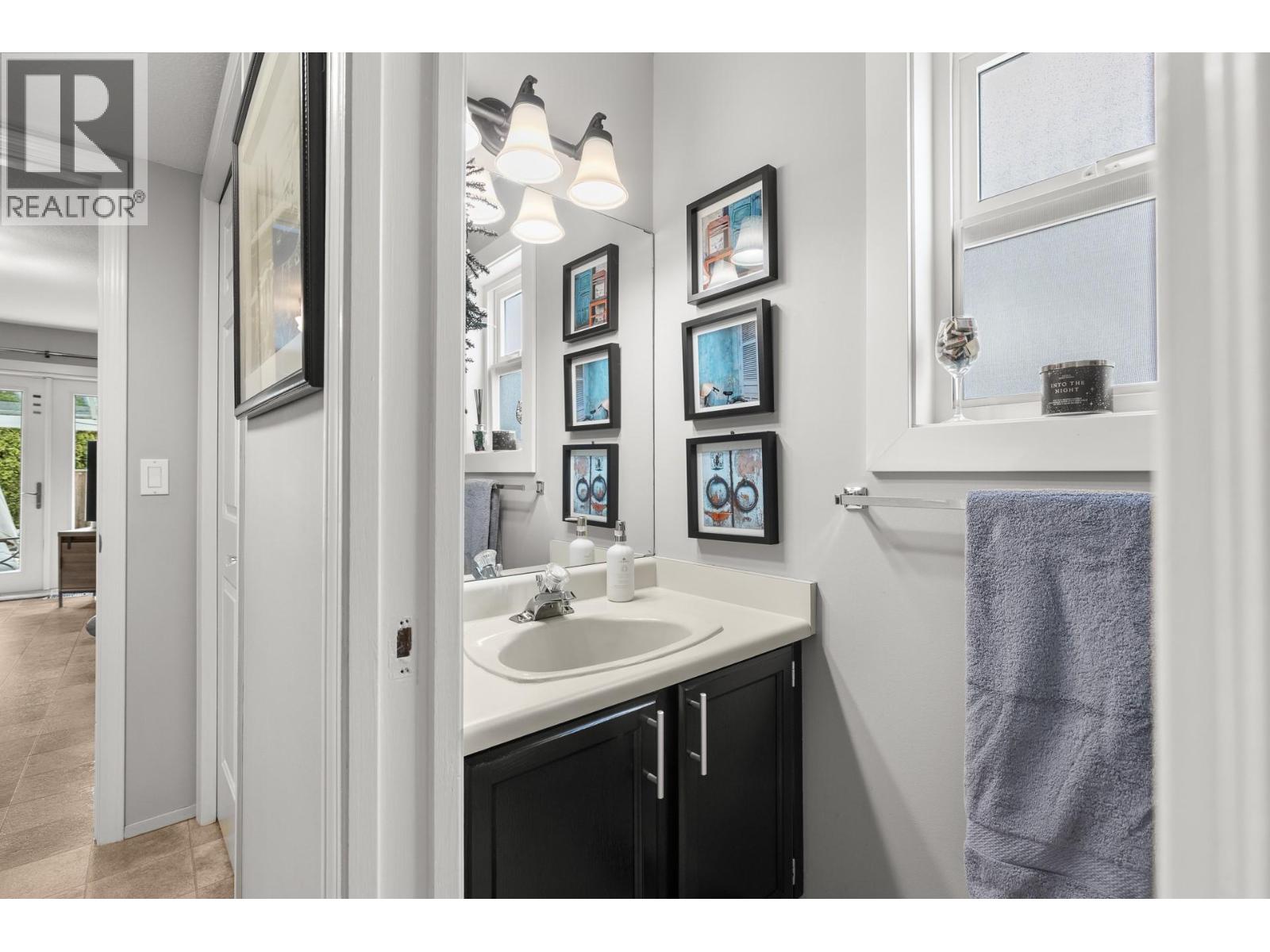 1015 Wintergreen Drive, Kelowna, British Columbia  V1W 3V7 - Photo 22 - 10383890