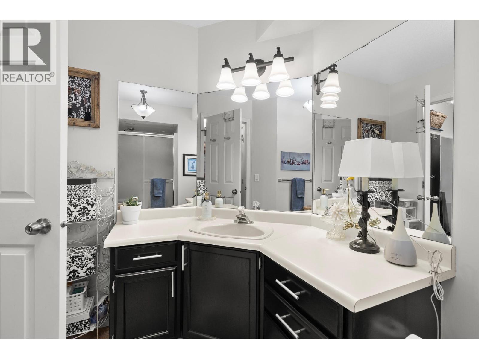 1015 Wintergreen Drive, Kelowna, British Columbia  V1W 3V7 - Photo 30 - 10383890