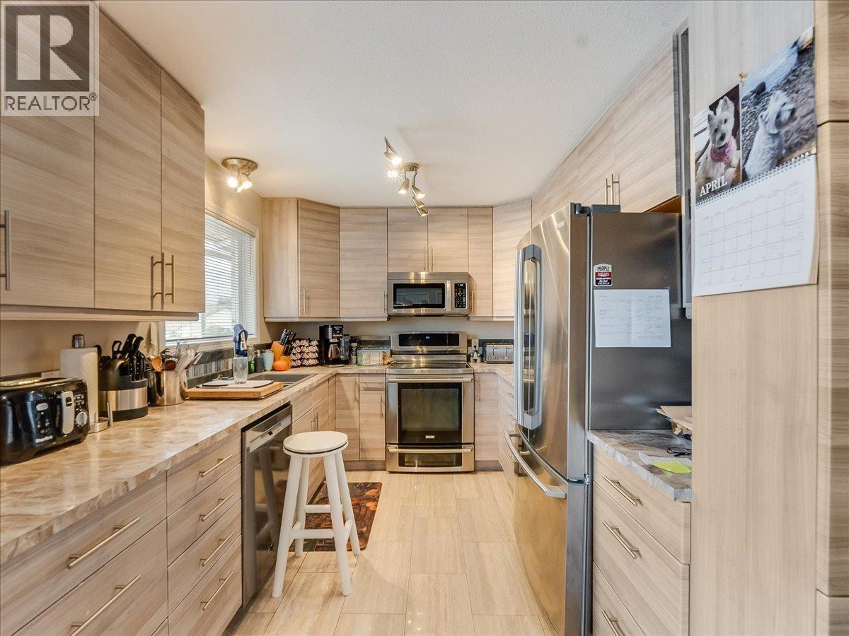 2210 Columbia Avenue Unit# 38, Castlegar, British Columbia  V1N 2X1 - Photo 13 - 10383650