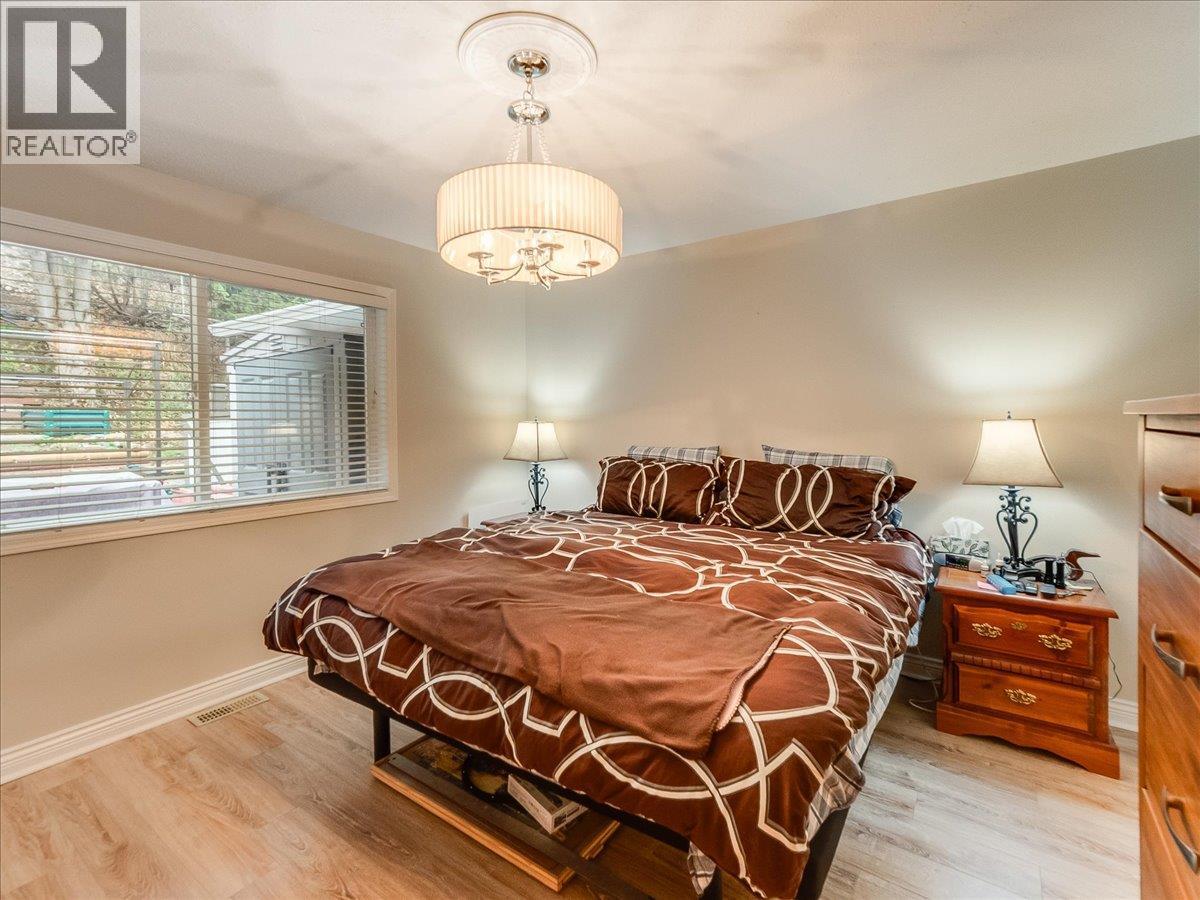 2210 Columbia Avenue Unit# 38, Castlegar, British Columbia  V1N 2X1 - Photo 27 - 10383650