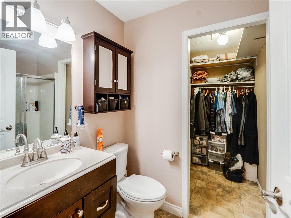 2210 Columbia Avenue Unit# 38, Castlegar, British Columbia  V1N 2X1 - Photo 30 - 10383650