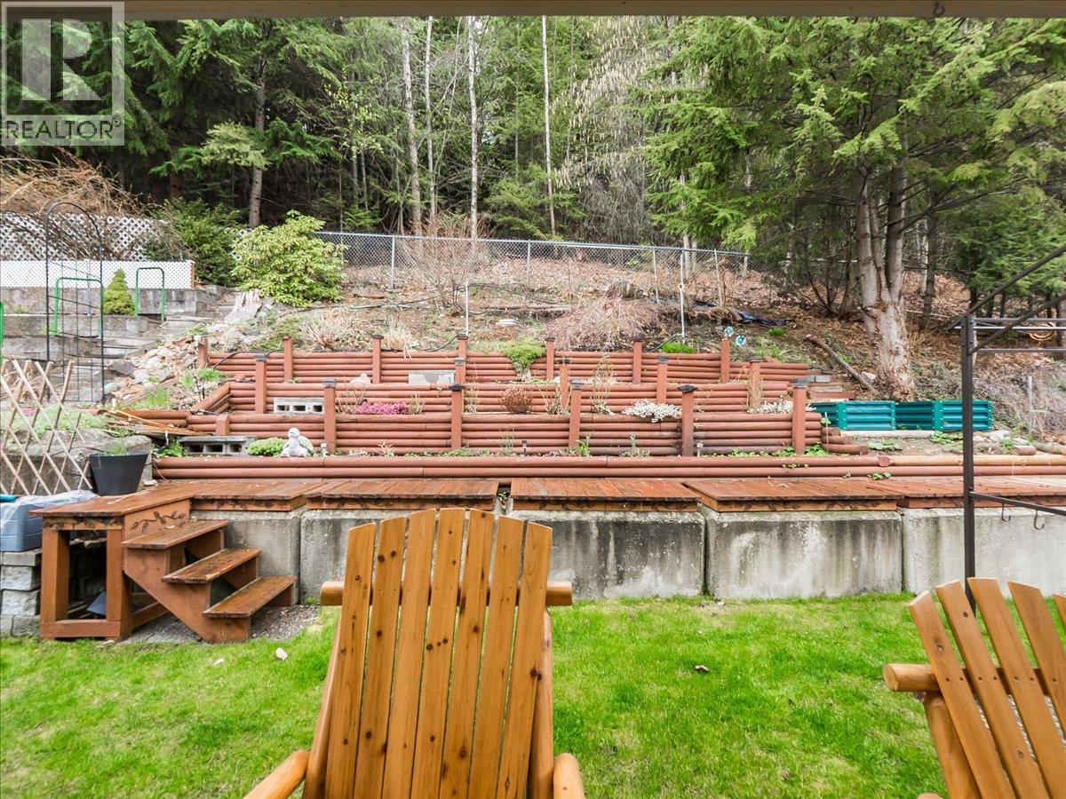 2210 Columbia Avenue Unit# 38, Castlegar, British Columbia  V1N 2X1 - Photo 41 - 10383650