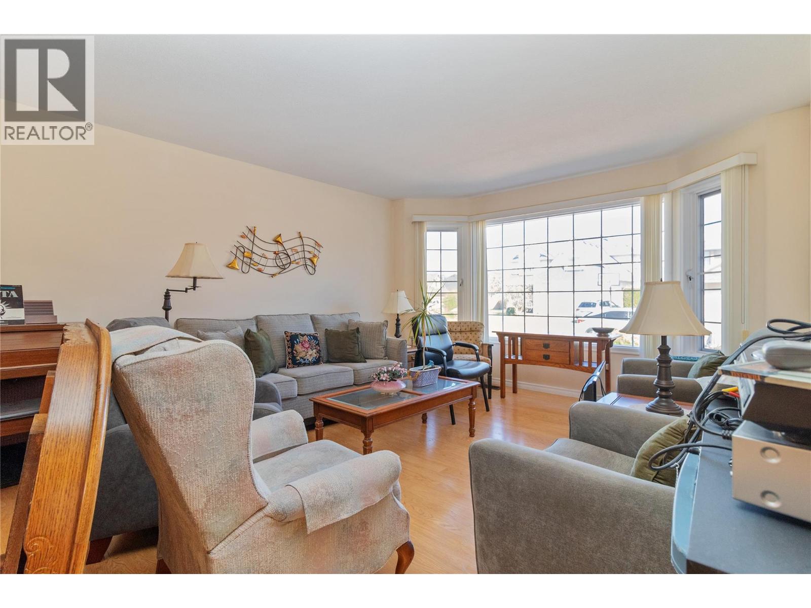 3518 Invermere Court, Kelowna, British Columbia  V1W 3R5 - Photo 7 - 10383960