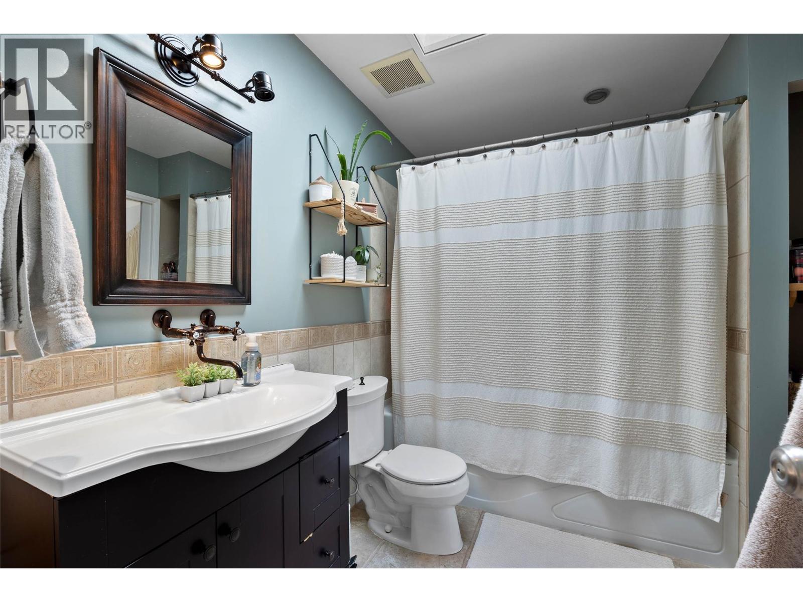 606 Gleneagles Drive, Kamloops, British Columbia  V2E 1Z1 - Photo 18 - 10383744