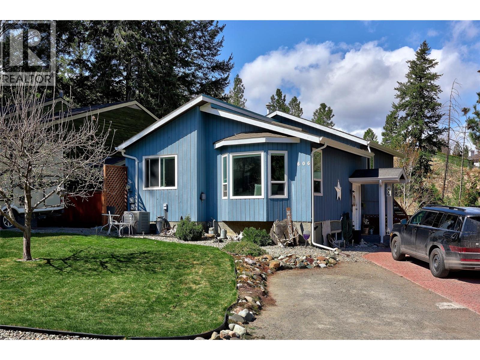 606 Gleneagles Drive, Kamloops, British Columbia  V2E 1Z1 - Photo 2 - 10383744