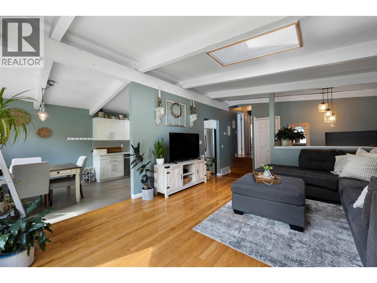 606 Gleneagles Drive, Kamloops, British Columbia  V2E 1Z1 - Photo 8 - 10383744