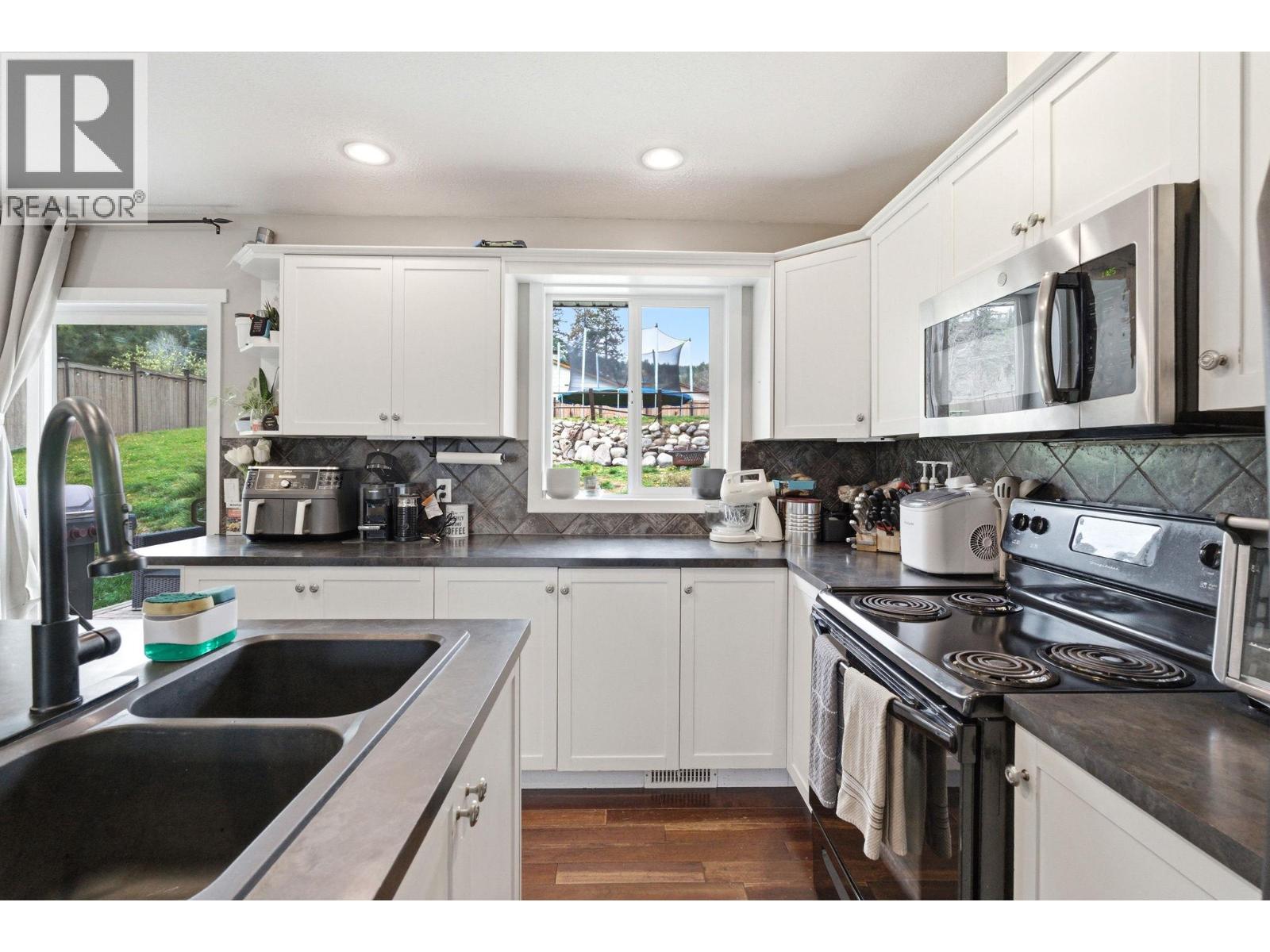 3472 Parklane Road, West Kelowna, British Columbia  V4T 1B8 - Photo 11 - 10383719