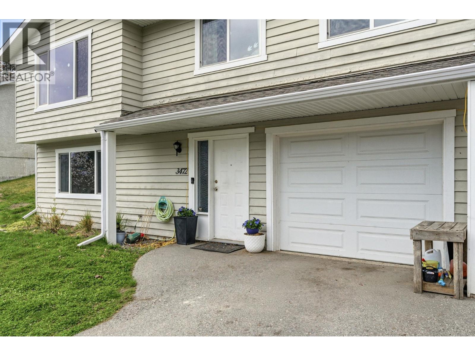 3472 Parklane Road, West Kelowna, British Columbia  V4T 1B8 - Photo 3 - 10383719