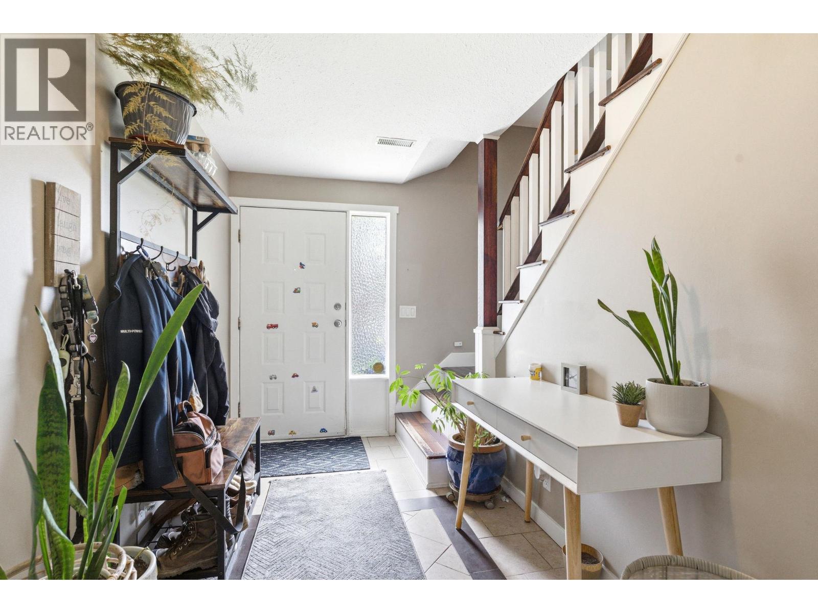 3472 Parklane Road, West Kelowna, British Columbia  V4T 1B8 - Photo 4 - 10383719