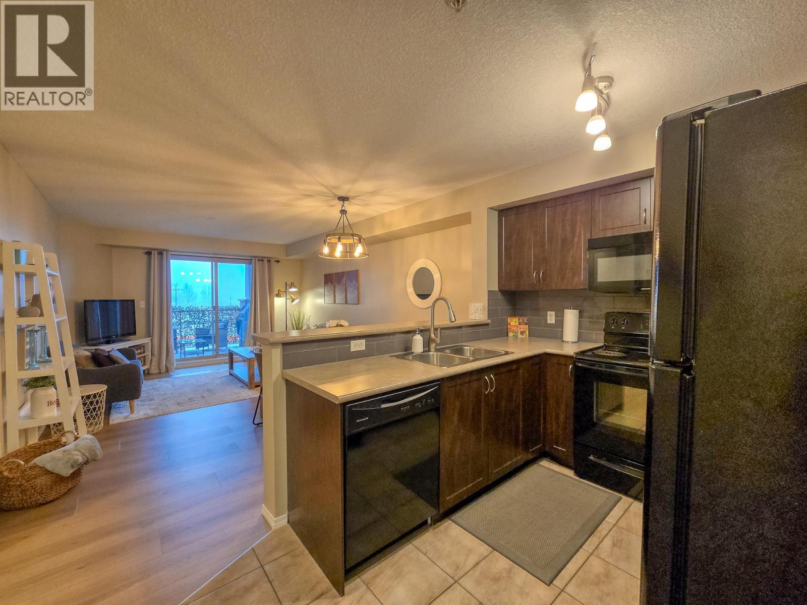 205 Third Avenue Unit# 2305, Invermere, British Columbia  V0A 1K0 - Photo 15 - 10381335