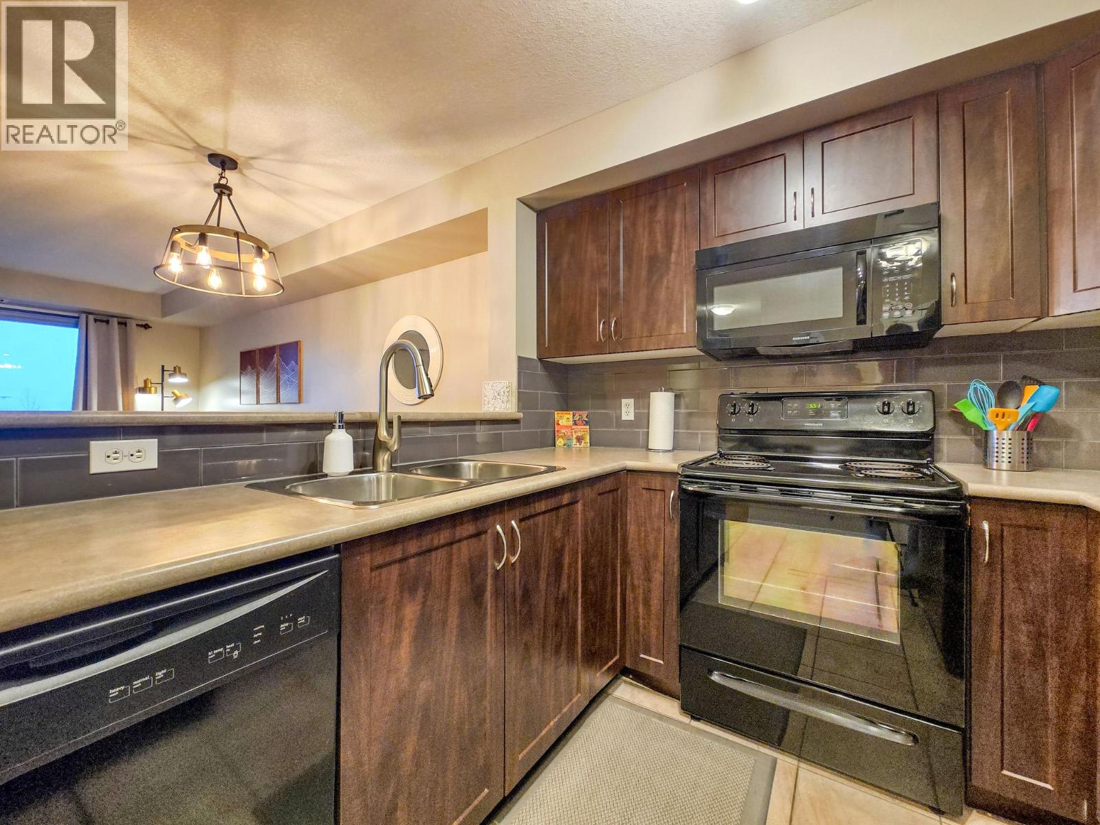 205 Third Avenue Unit# 2305, Invermere, British Columbia  V0A 1K0 - Photo 16 - 10381335