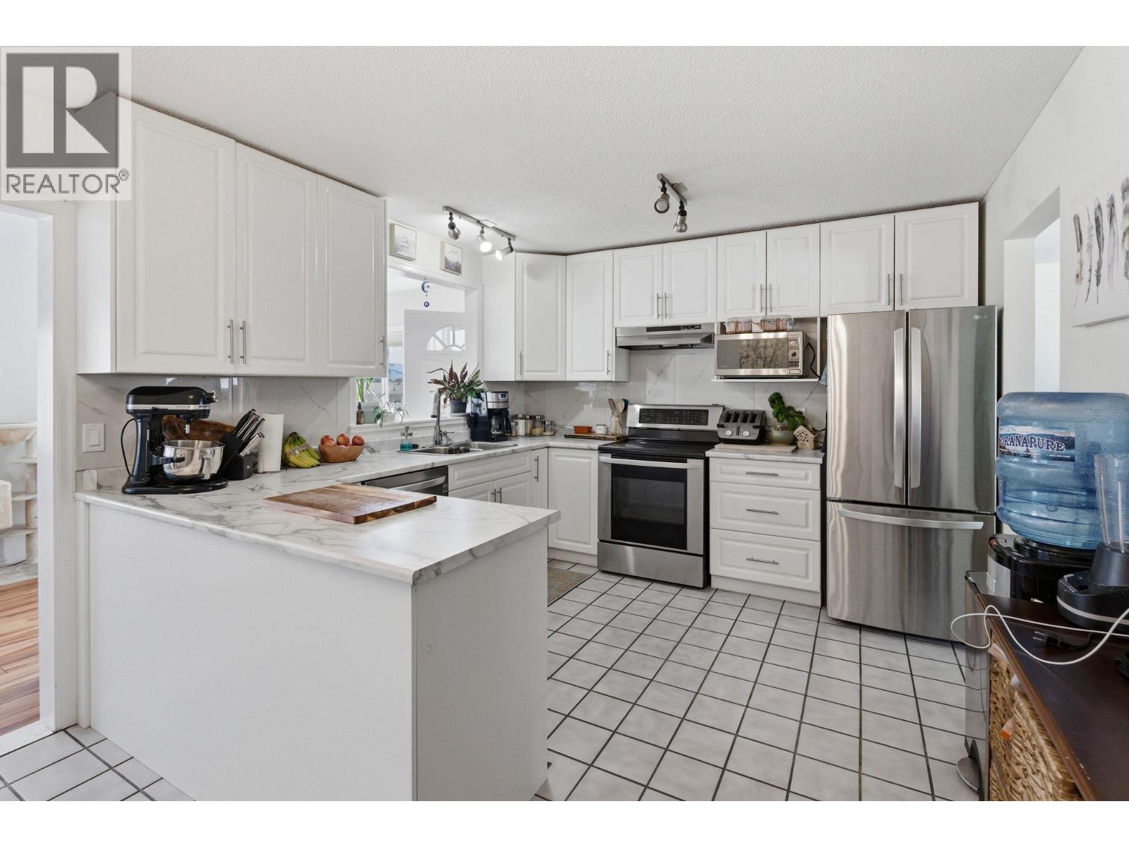 3283 Mcmahon Road, West Kelowna, British Columbia  V4T 1W6 - Photo 11 - 10383962