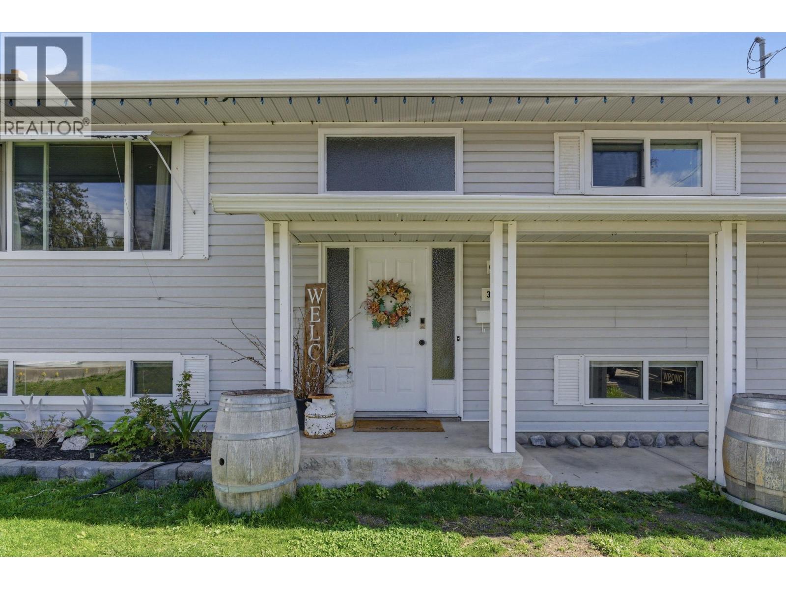 3283 Mcmahon Road, West Kelowna, British Columbia  V4T 1W6 - Photo 3 - 10383962