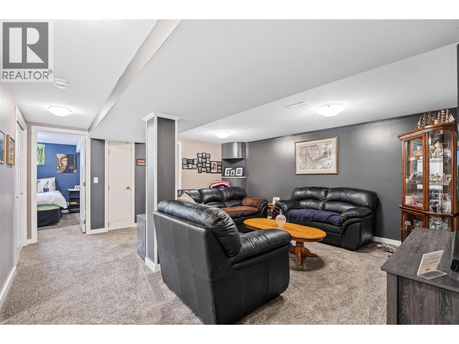 2015 Valleyview Drive, Kamloops, British Columbia  V2C 4C3 - Photo 13 - 10383520