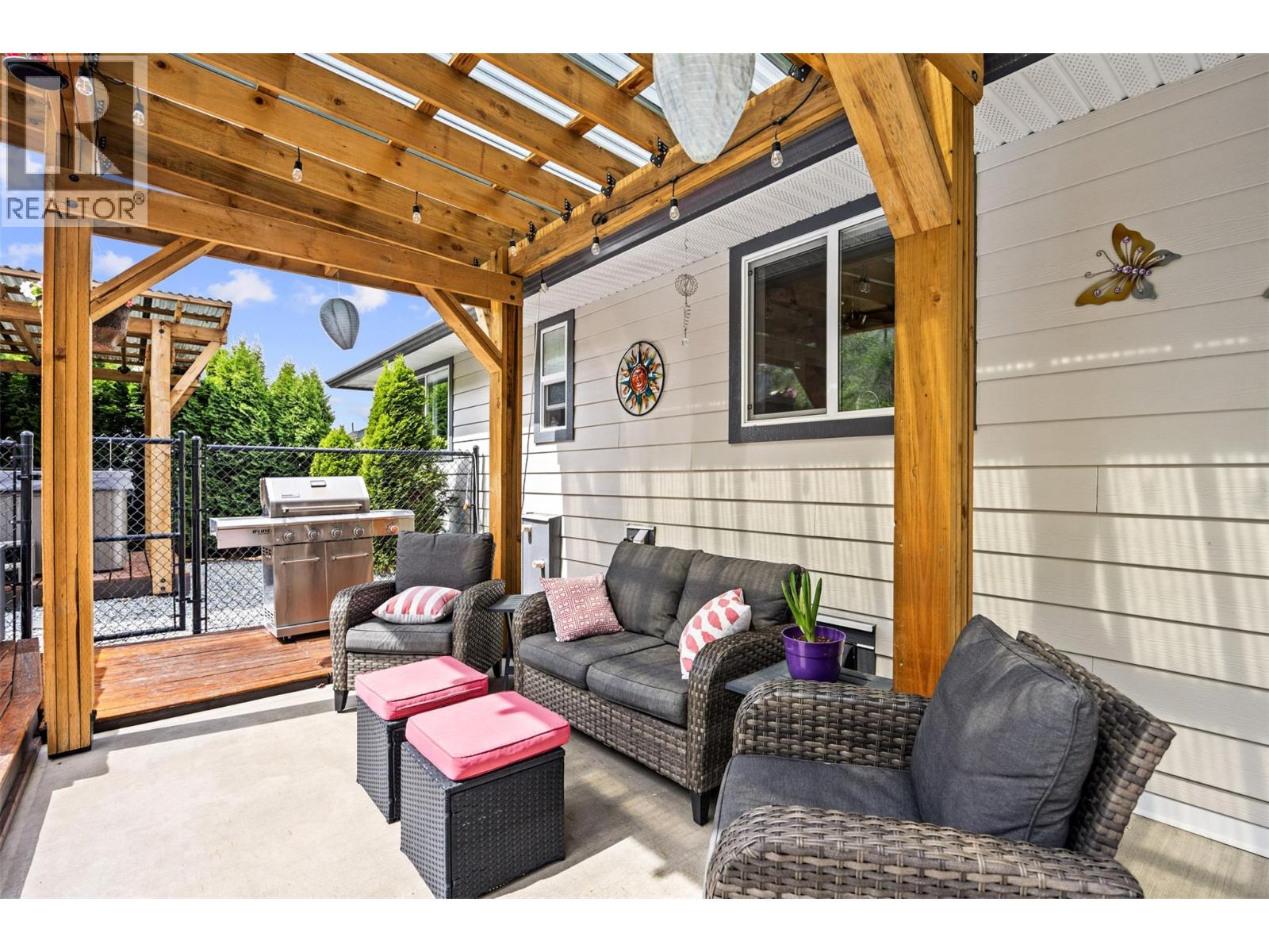 2015 Valleyview Drive, Kamloops, British Columbia  V2C 4C3 - Photo 17 - 10383520