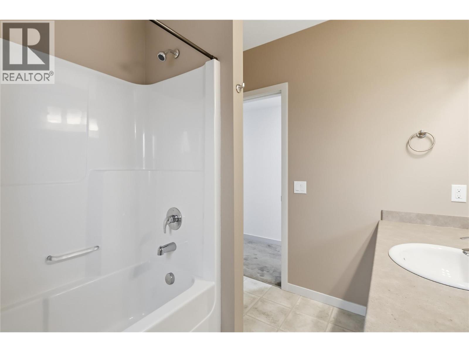 1250 Aberdeen Drive Unit# 18, Kamloops, British Columbia  V1S 0C1 - Photo 39 - 10383976