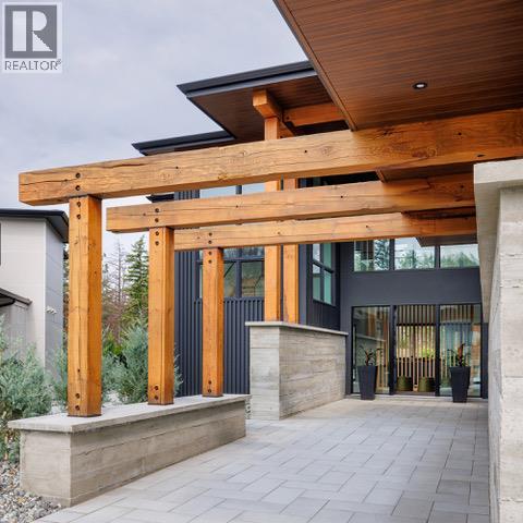 10248 Beacon Hill Drive, Lake Country, British Columbia  V4V 0A9 - Photo 1 - 10383894