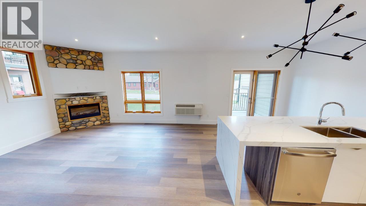 7291 Prospector Avenue Unit# 301, Radium Hot Springs, British Columbia  V0A 1M0 - Photo 6 - 10383660