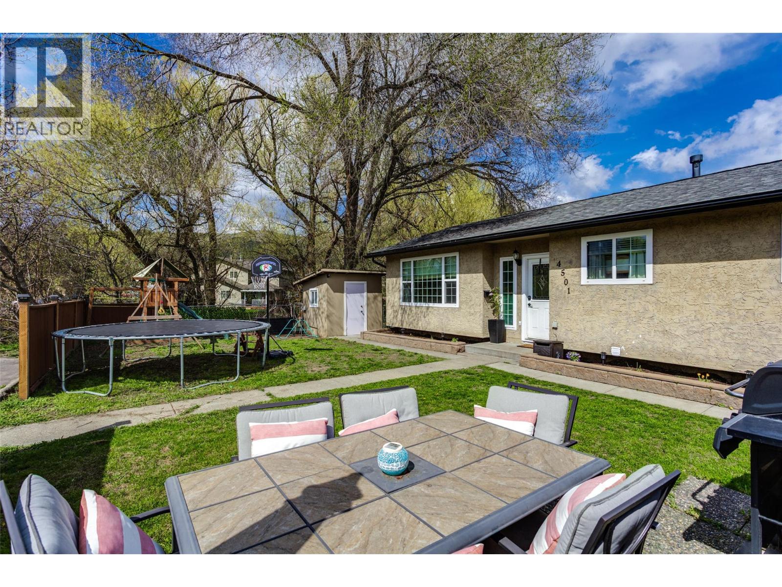 4501 16 Avenue, Vernon, British Columbia  V1T 6P5 - Photo 1 - 10383387