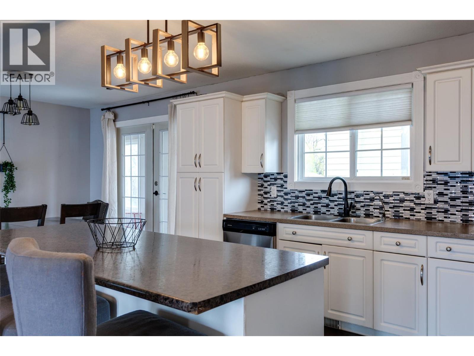 4501 16 Avenue, Vernon, British Columbia  V1T 6P5 - Photo 13 - 10383387