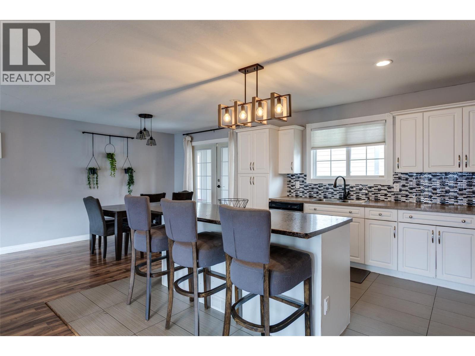 4501 16 Avenue, Vernon, British Columbia  V1T 6P5 - Photo 14 - 10383387