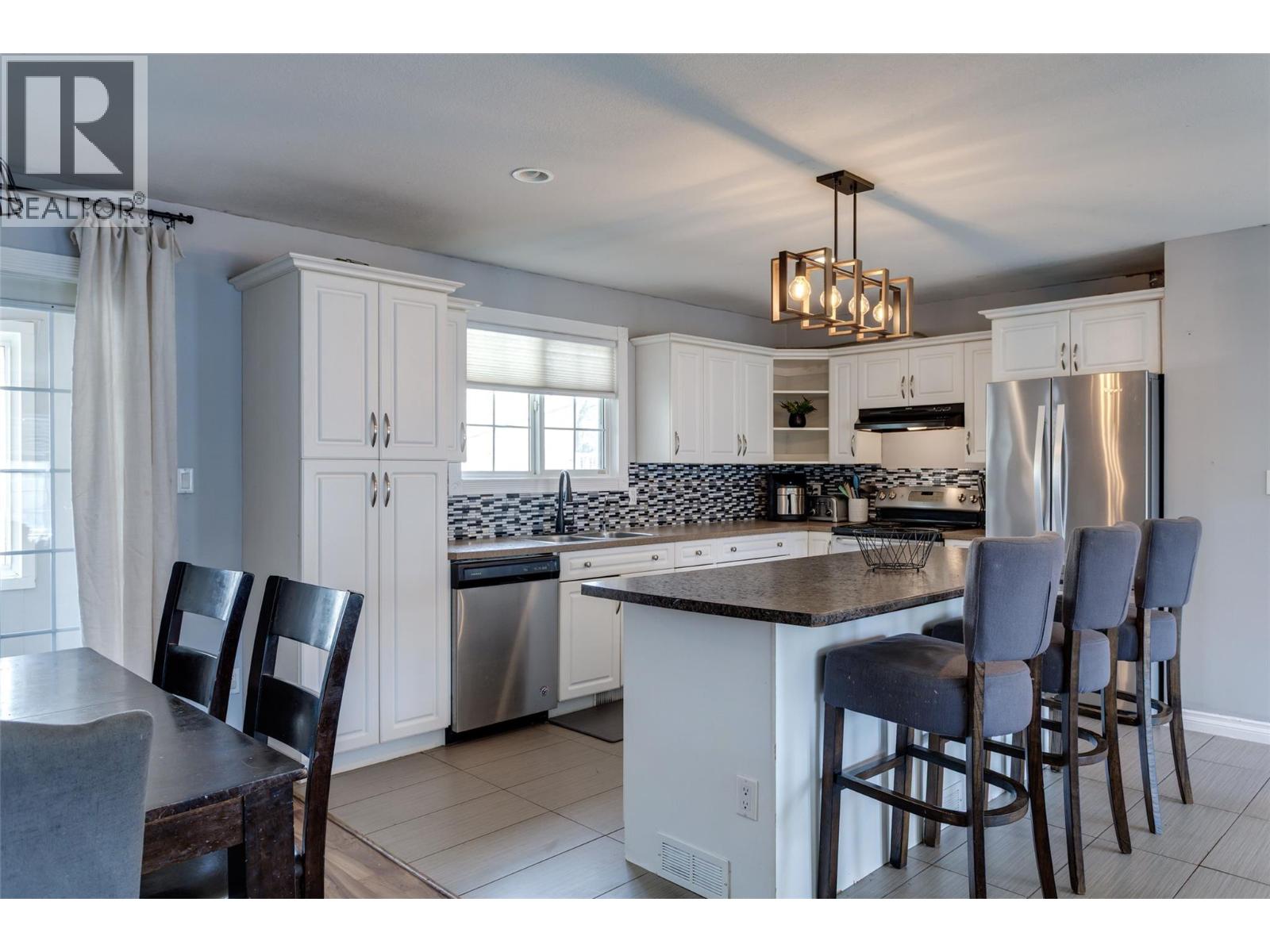 4501 16 Avenue, Vernon, British Columbia  V1T 6P5 - Photo 17 - 10383387