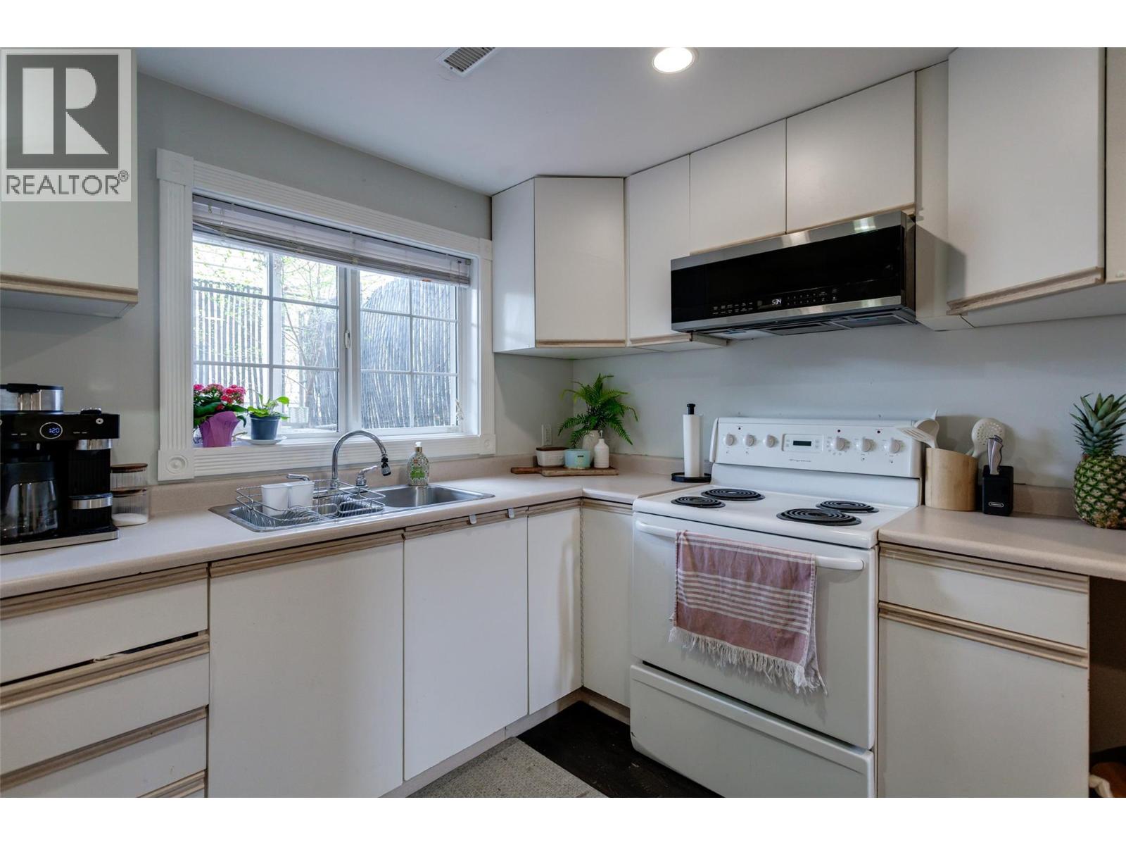 4501 16 Avenue, Vernon, British Columbia  V1T 6P5 - Photo 25 - 10383387