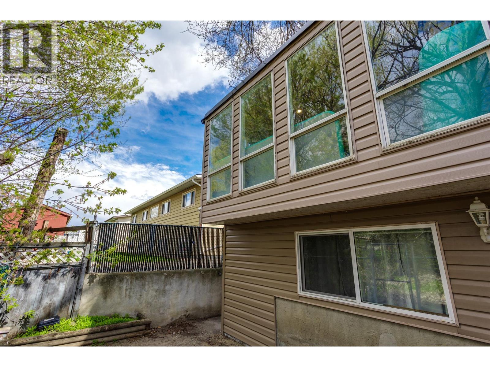 4501 16 Avenue, Vernon, British Columbia  V1T 6P5 - Photo 44 - 10383387