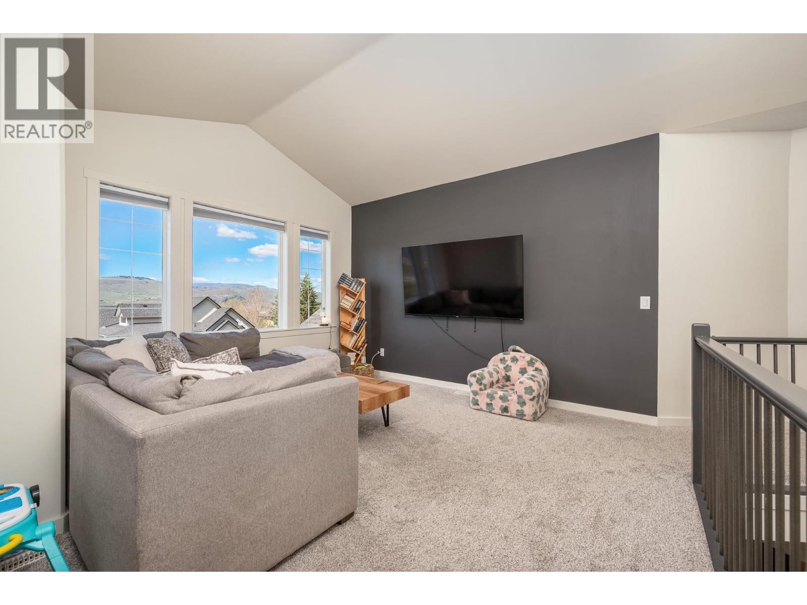 991 Mt Begbie Drive, Vernon, British Columbia  V1B 2Z5 - Photo 16 - 10383161