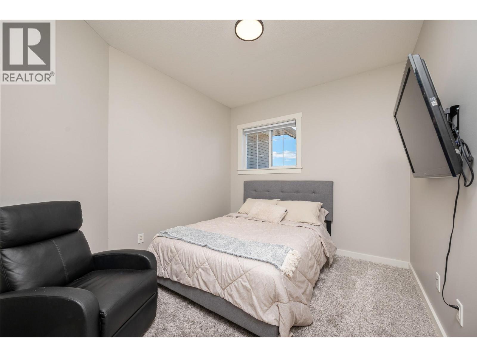 991 Mt Begbie Drive, Vernon, British Columbia  V1B 2Z5 - Photo 19 - 10383161