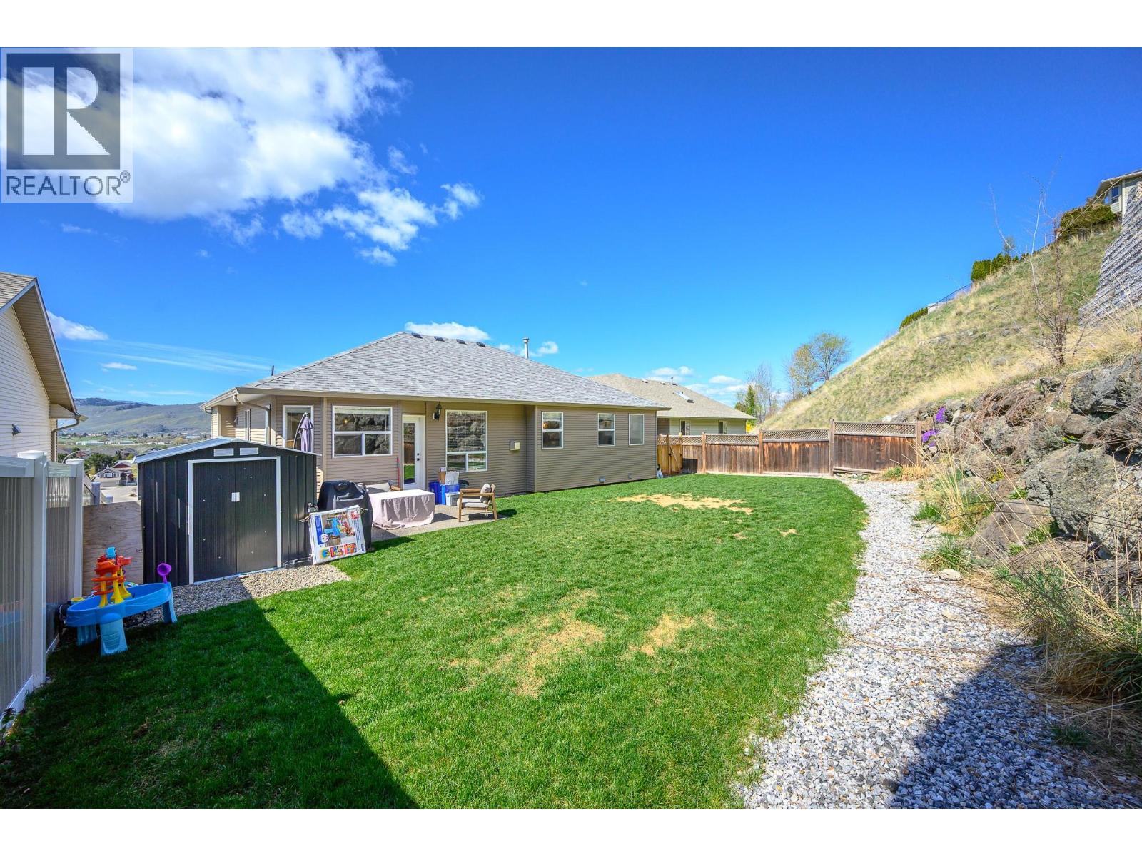 991 Mt Begbie Drive, Vernon, British Columbia  V1B 2Z5 - Photo 37 - 10383161