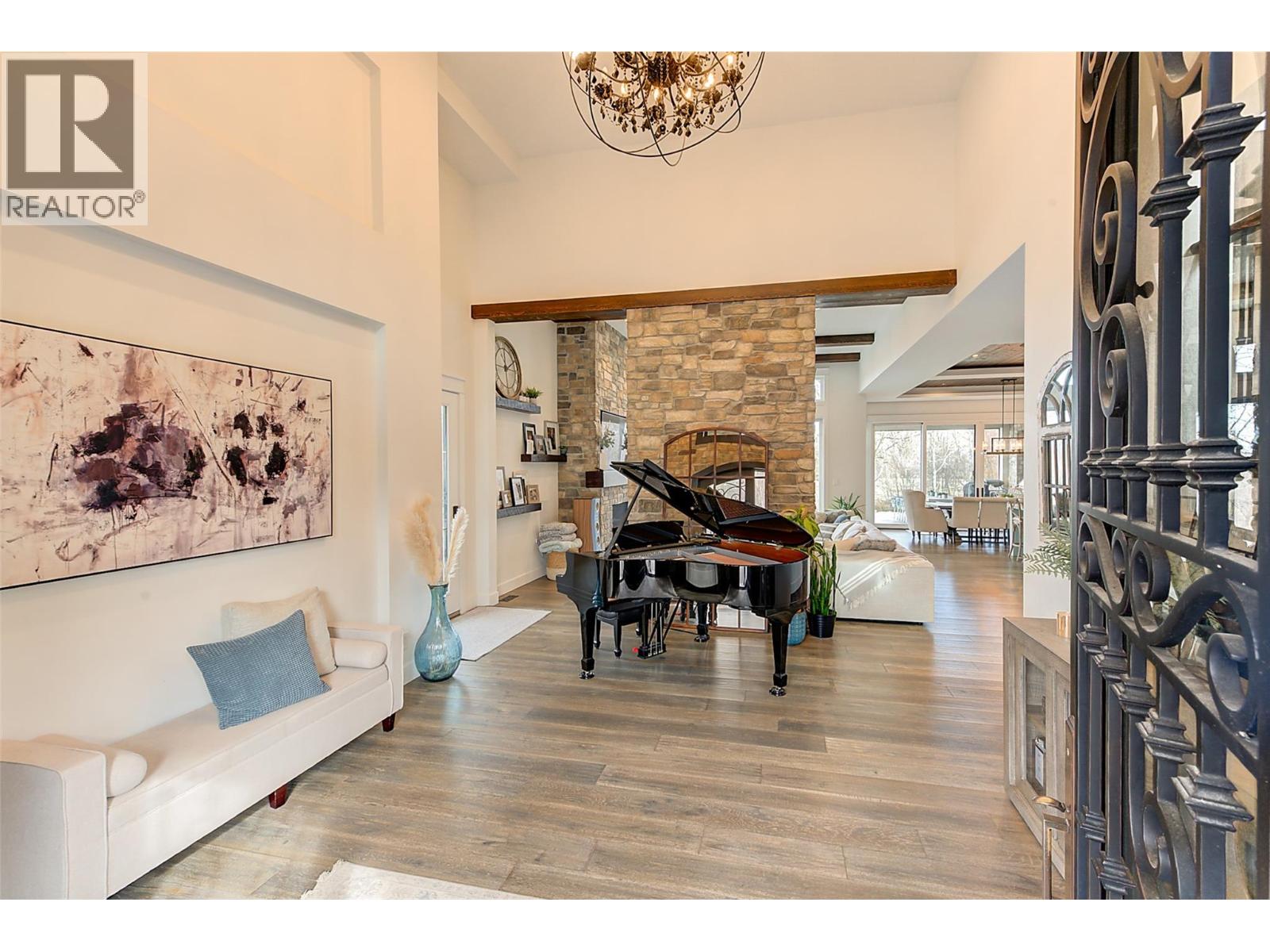 2950 Balldock Road, Kelowna, British Columbia  V1W 4C3 - Photo 13 - 10383701