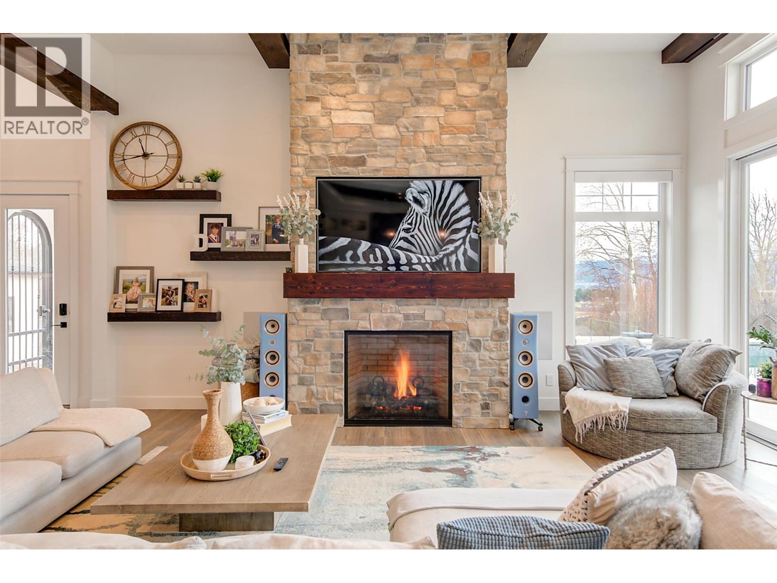 2950 Balldock Road, Kelowna, British Columbia  V1W 4C3 - Photo 16 - 10383701