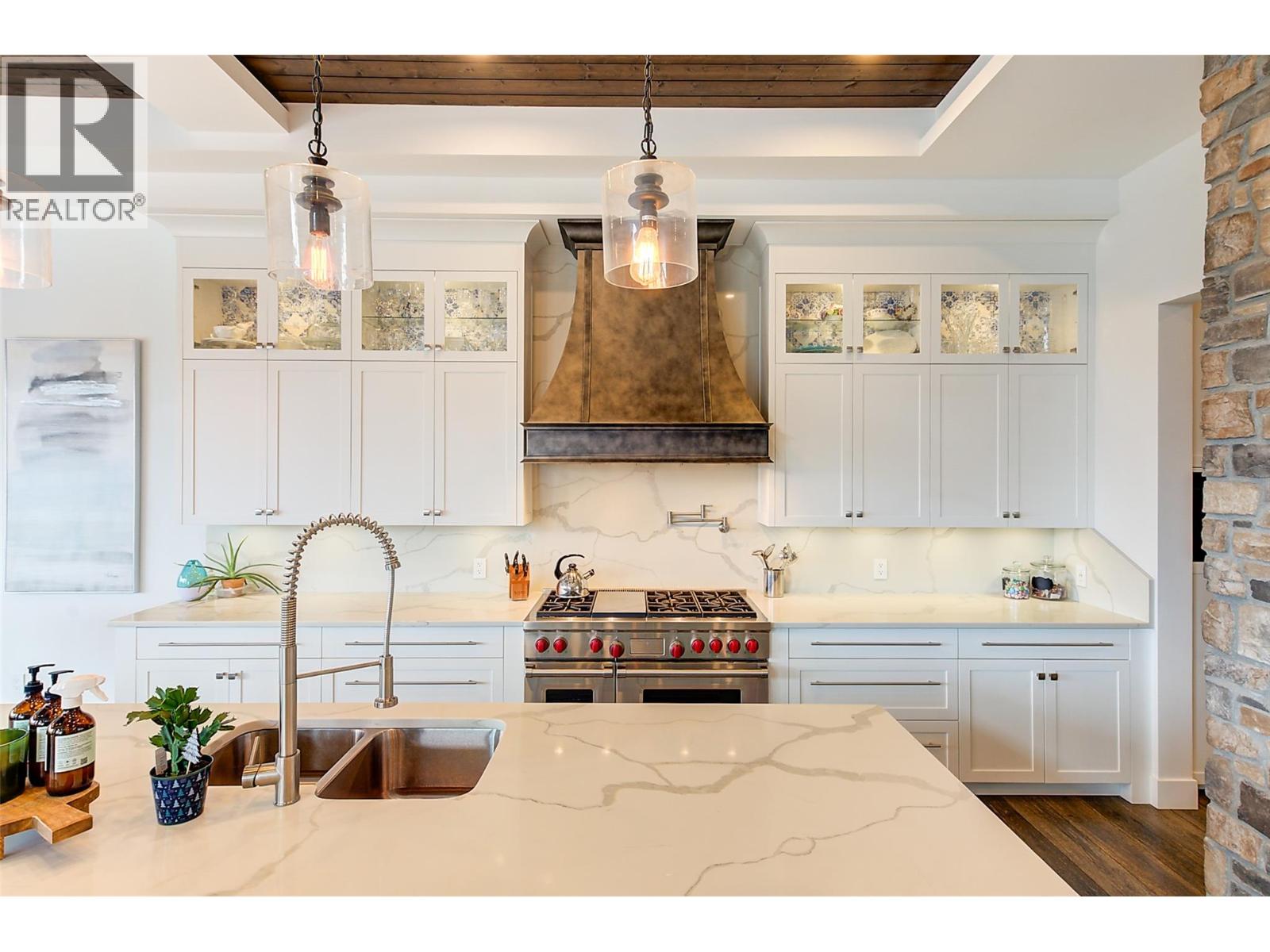 2950 Balldock Road, Kelowna, British Columbia  V1W 4C3 - Photo 17 - 10383701