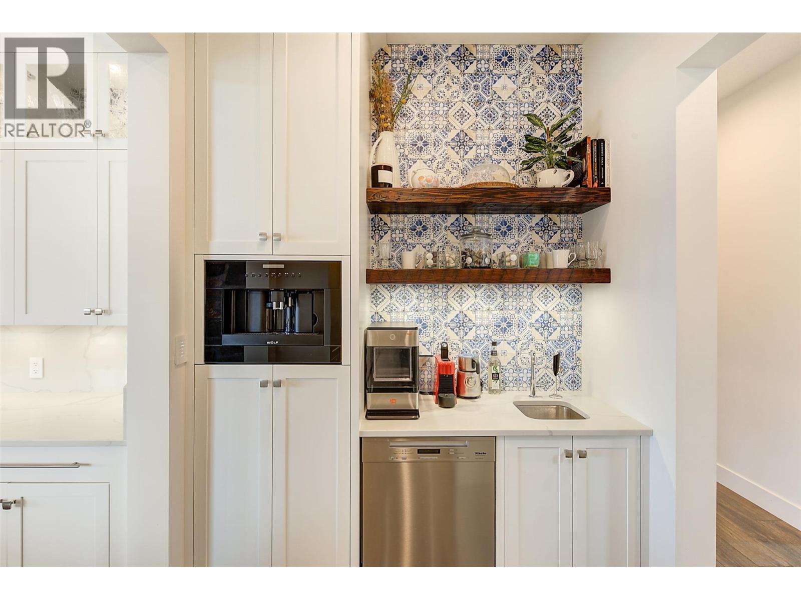 2950 Balldock Road, Kelowna, British Columbia  V1W 4C3 - Photo 20 - 10383701