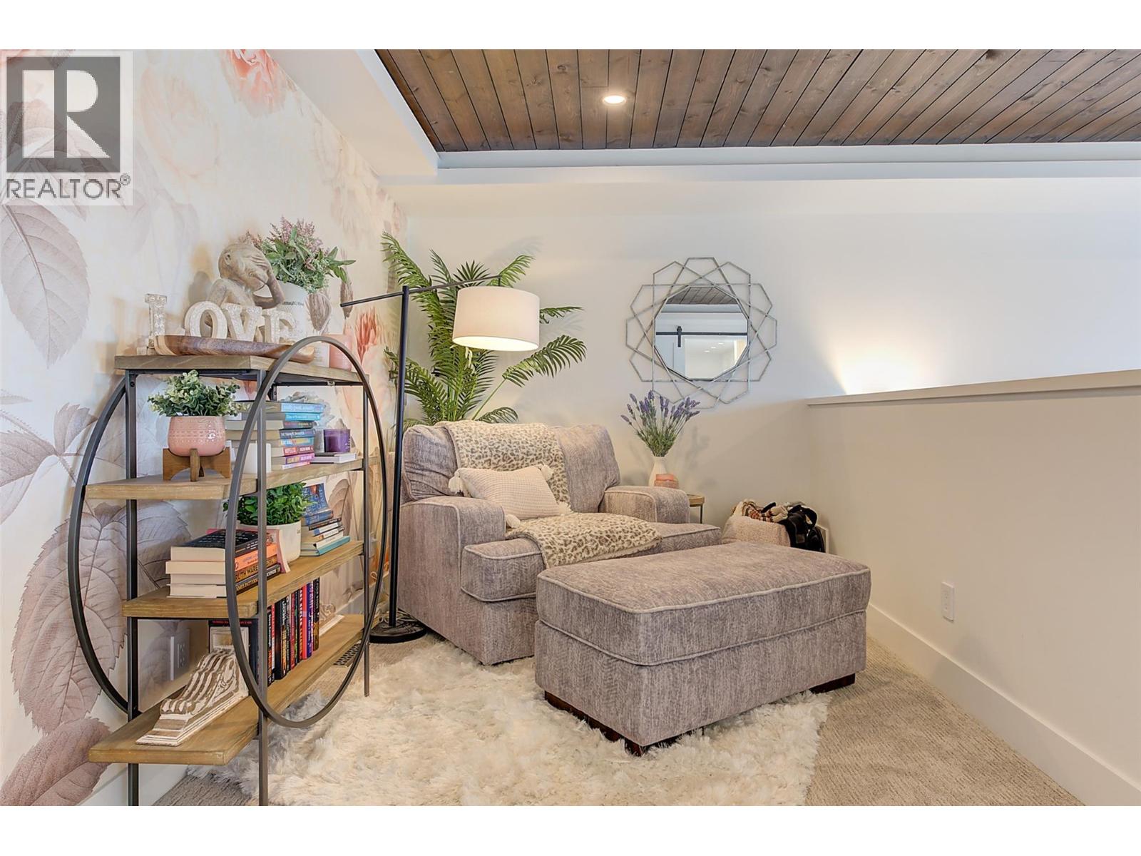 2950 Balldock Road, Kelowna, British Columbia  V1W 4C3 - Photo 31 - 10383701