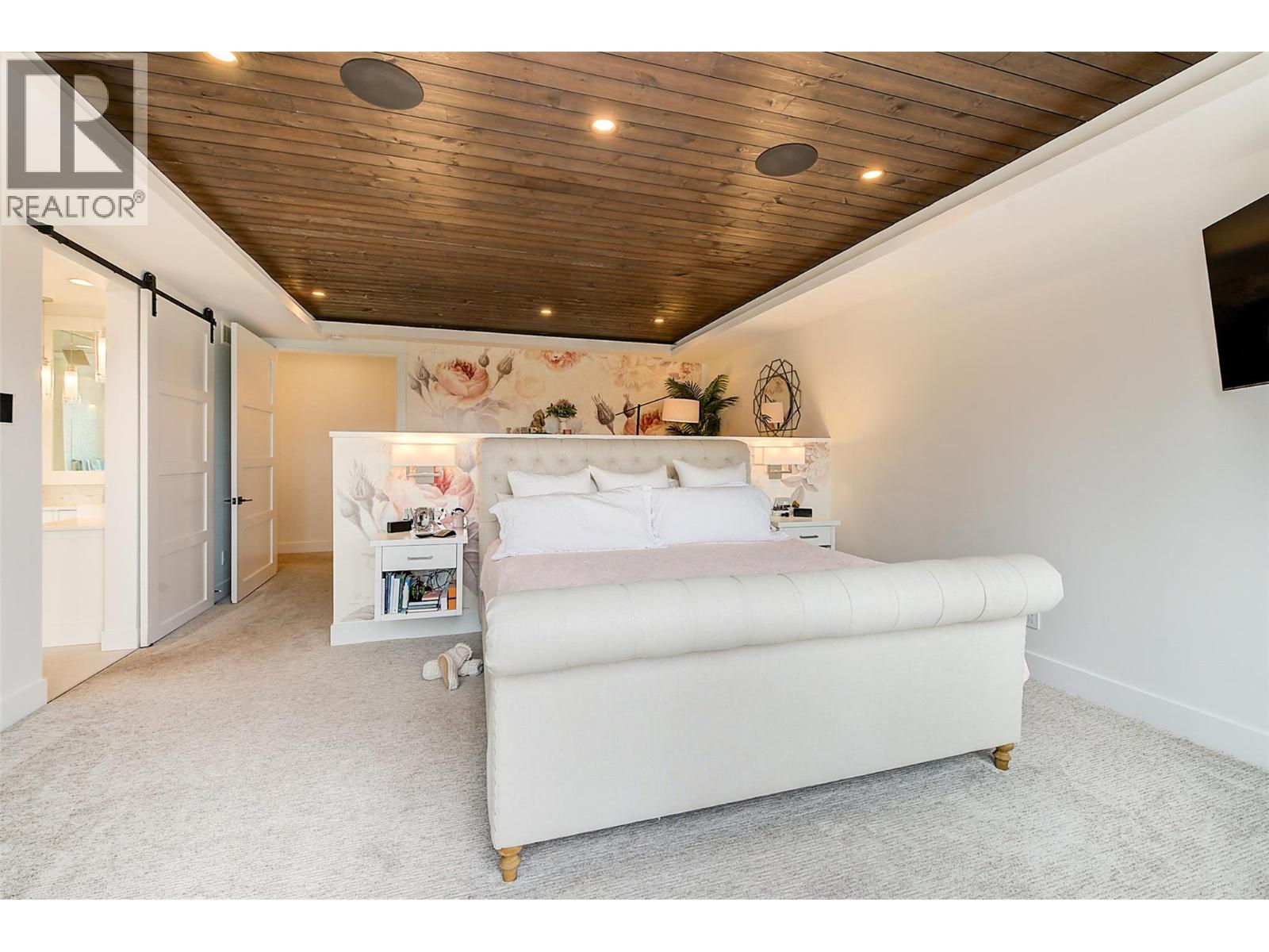 2950 Balldock Road, Kelowna, British Columbia  V1W 4C3 - Photo 32 - 10383701