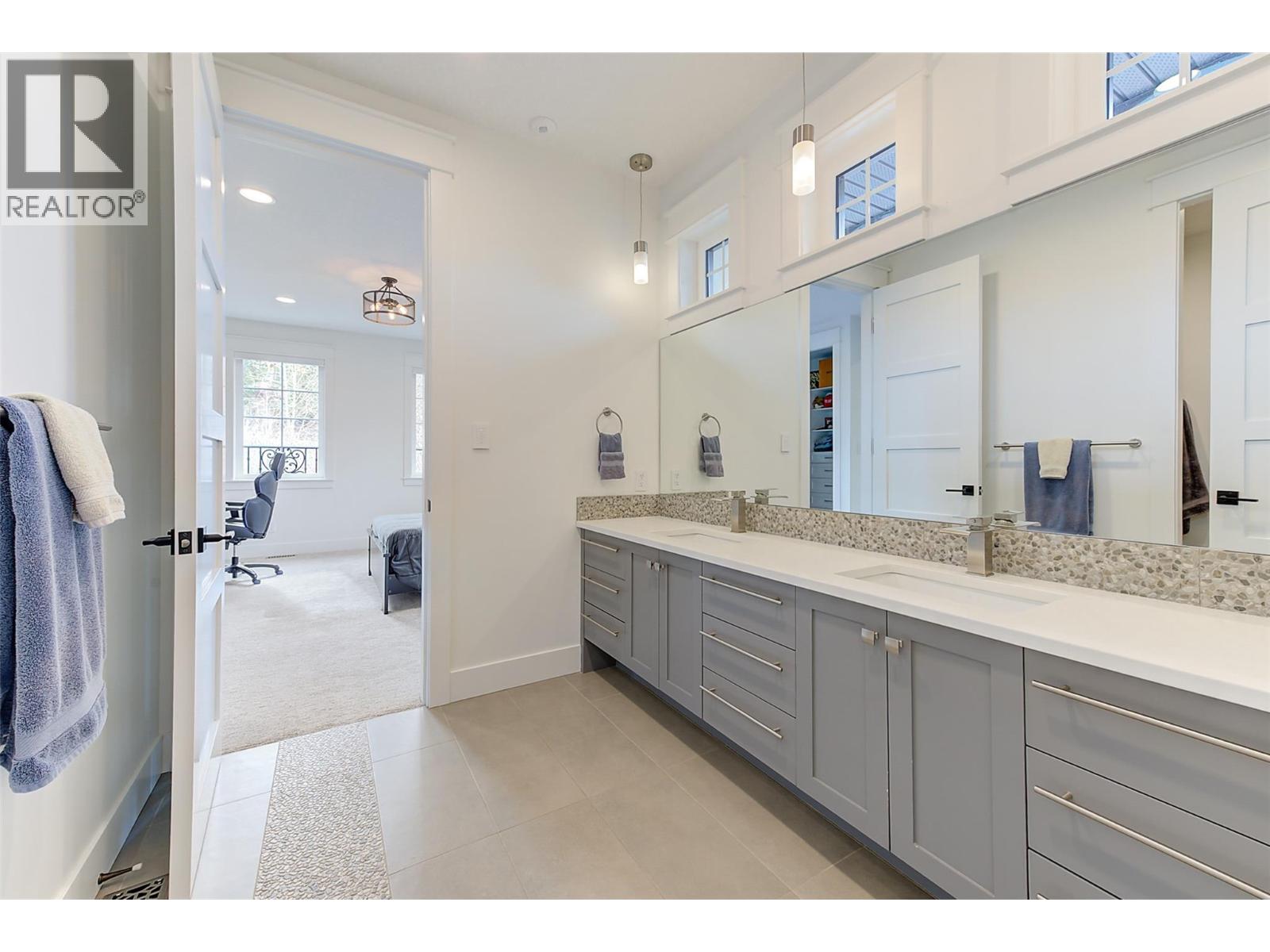 2950 Balldock Road, Kelowna, British Columbia  V1W 4C3 - Photo 38 - 10383701