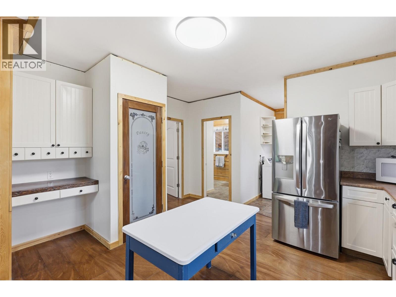 2233 Wildflower Lane, Sorrento, British Columbia  V0E 2W1 - Photo 14 - 10383944