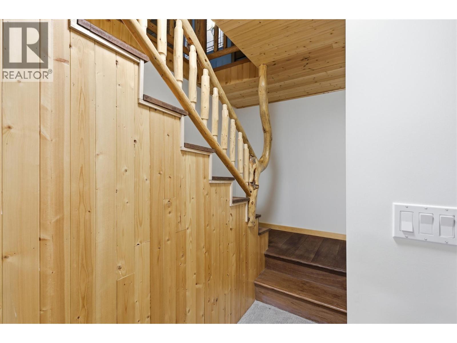 2233 Wildflower Lane, Sorrento, British Columbia  V0E 2W1 - Photo 26 - 10383944