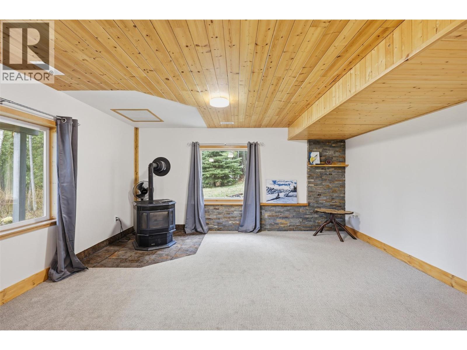 2233 Wildflower Lane, Sorrento, British Columbia  V0E 2W1 - Photo 28 - 10383944