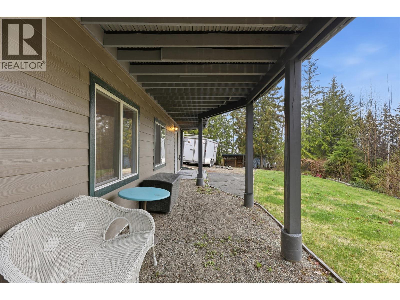 2233 Wildflower Lane, Sorrento, British Columbia  V0E 2W1 - Photo 37 - 10383944