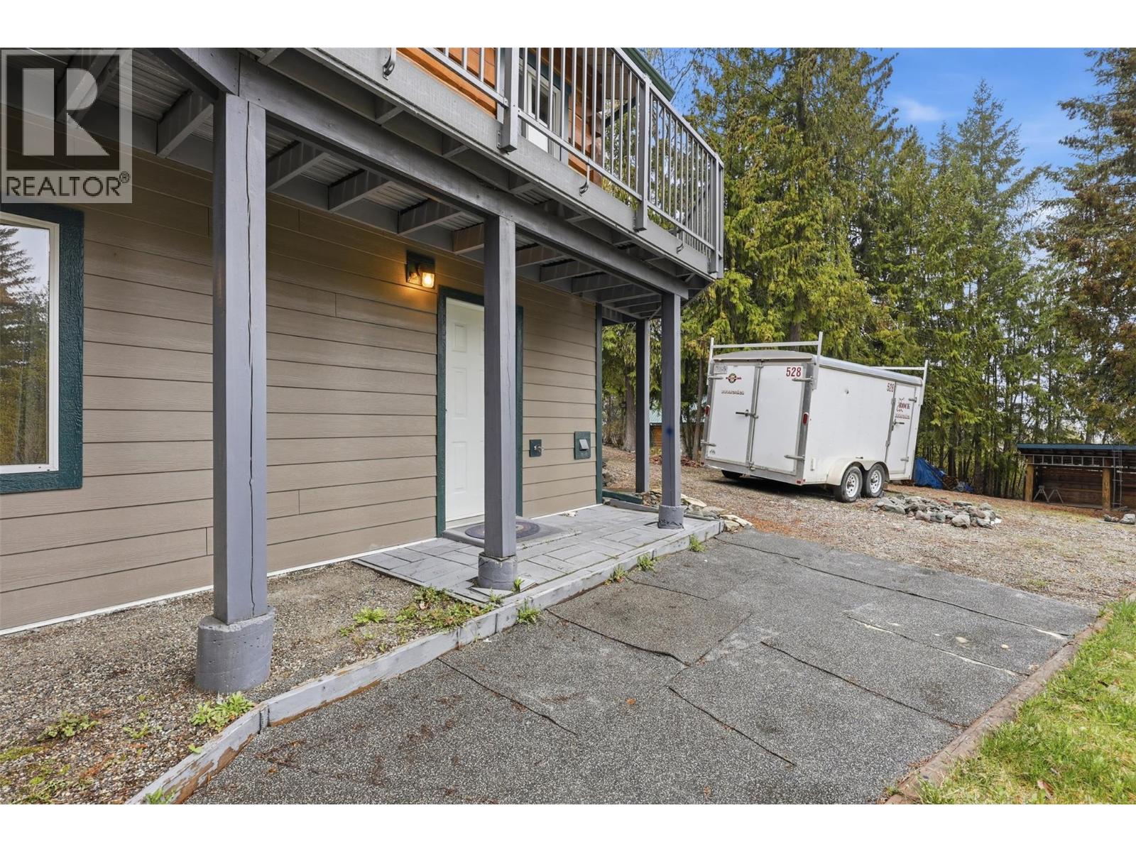 2233 Wildflower Lane, Sorrento, British Columbia  V0E 2W1 - Photo 38 - 10383944