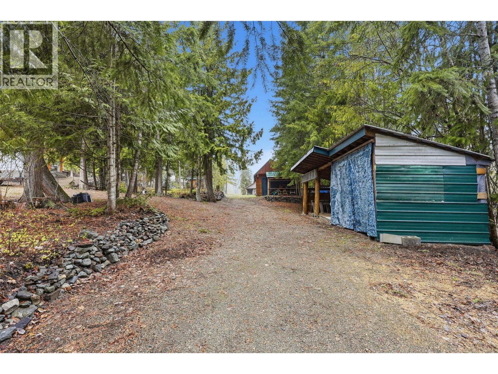 2233 Wildflower Lane, Sorrento, British Columbia  V0E 2W1 - Photo 52 - 10383944