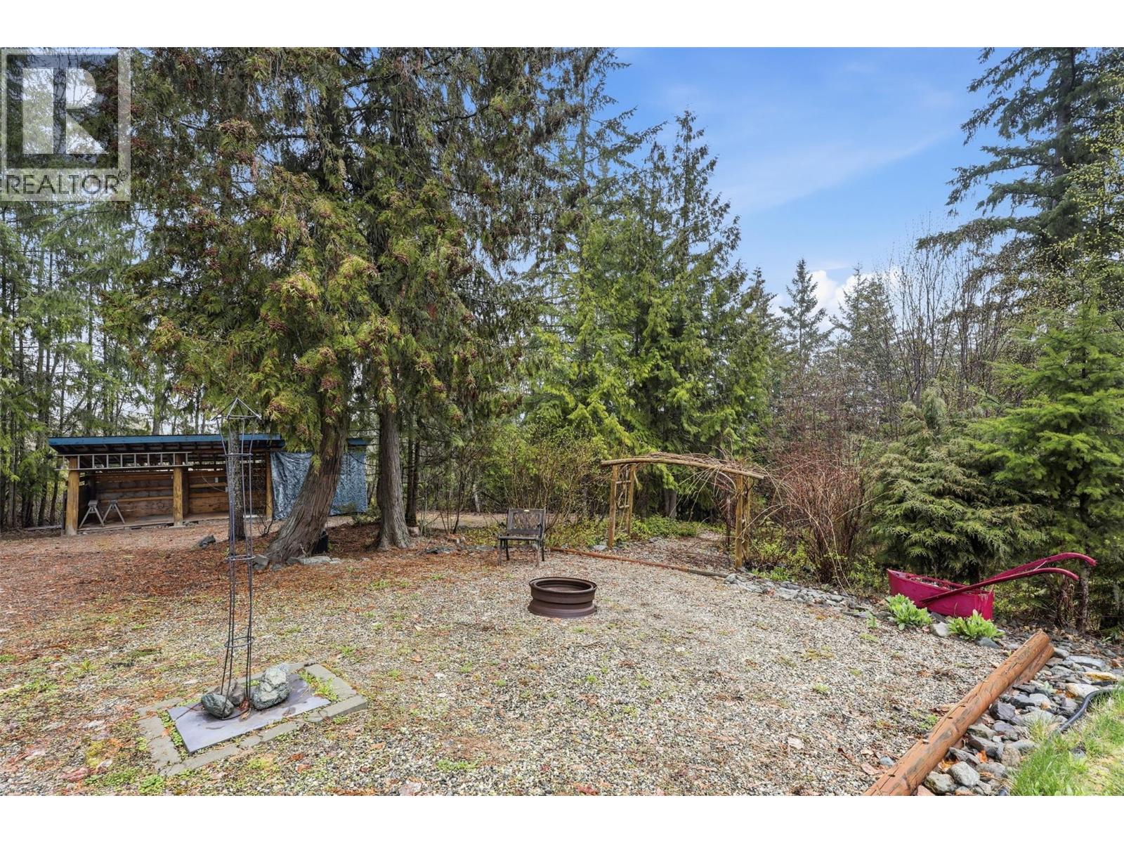 2233 Wildflower Lane, Sorrento, British Columbia  V0E 2W1 - Photo 53 - 10383944