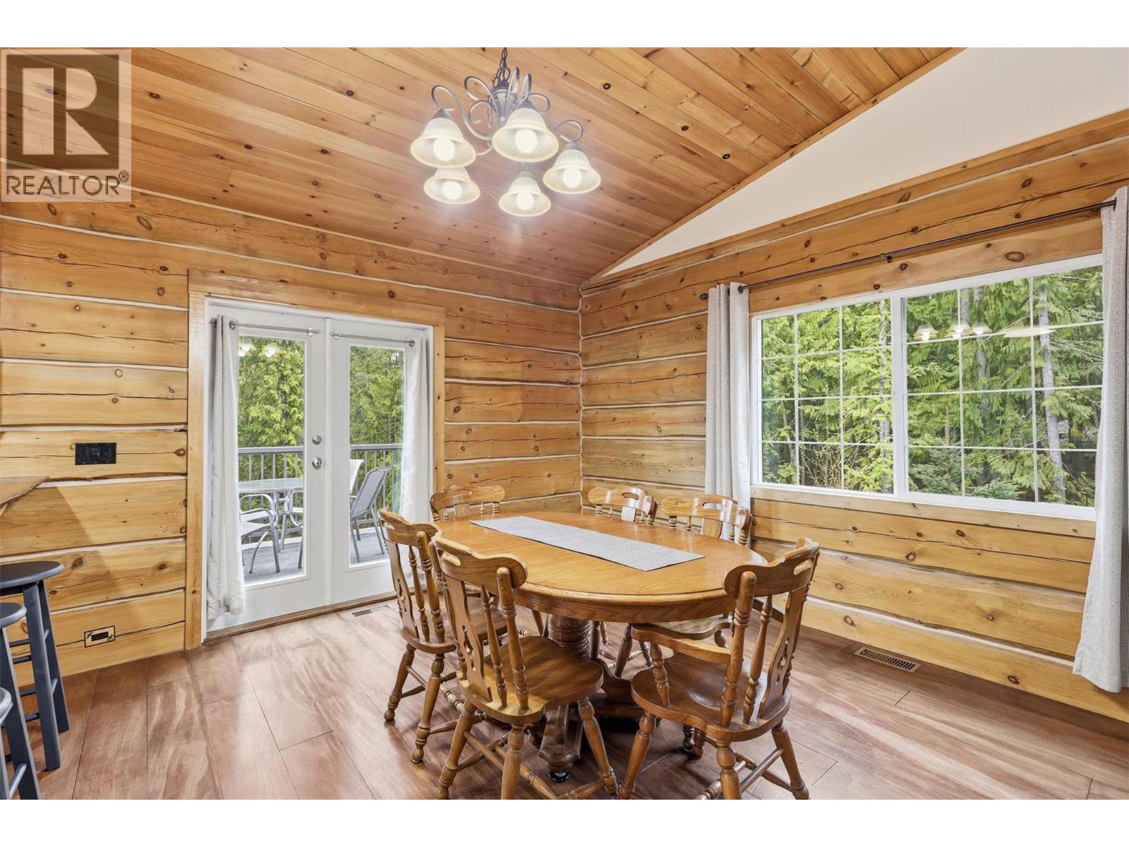 2233 Wildflower Lane, Sorrento, British Columbia  V0E 2W1 - Photo 7 - 10383944