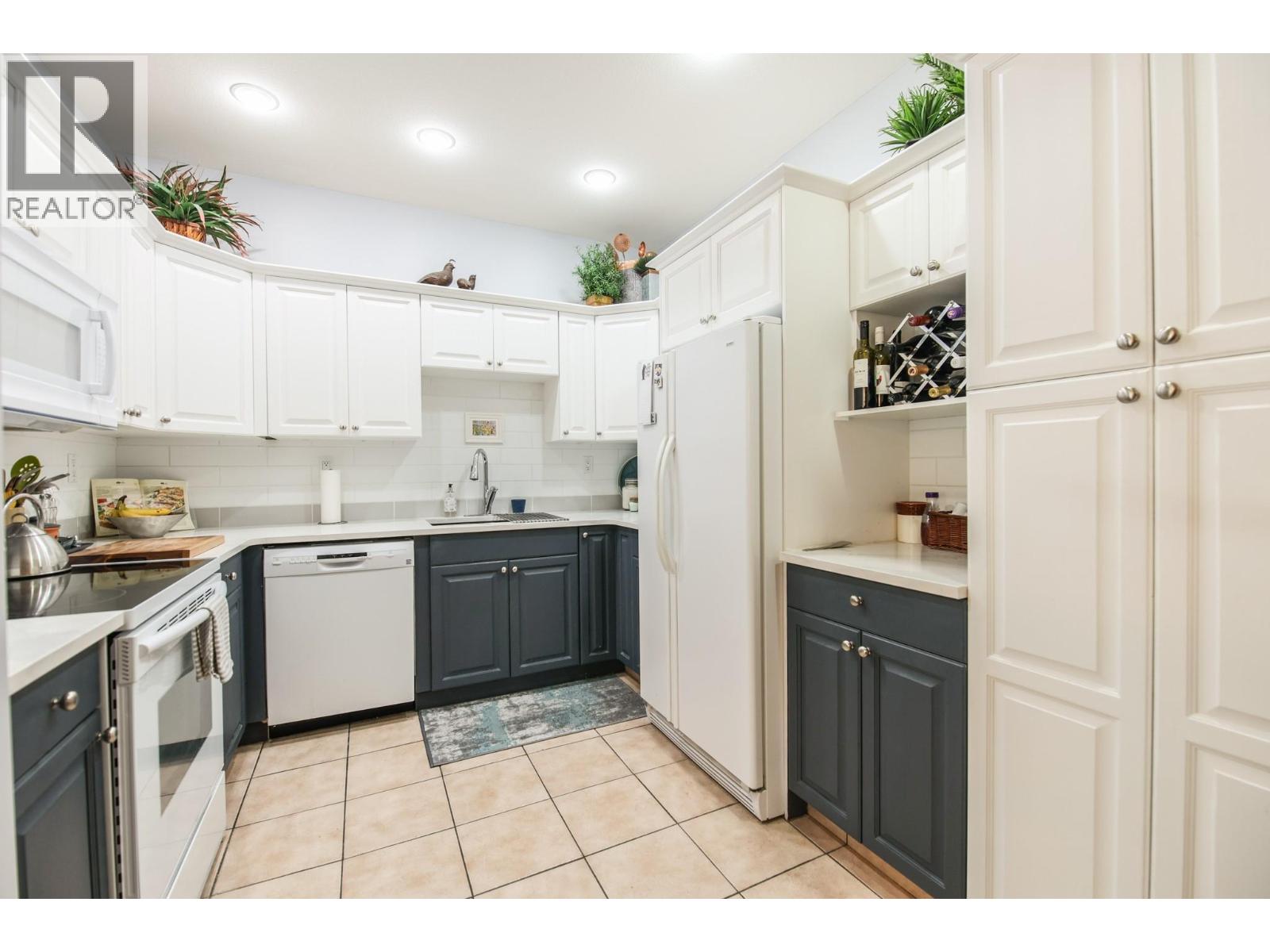 15 Solana Key Court Unit# 204, Osoyoos, British Columbia  V0H 1V3 - Photo 8 - 10383868