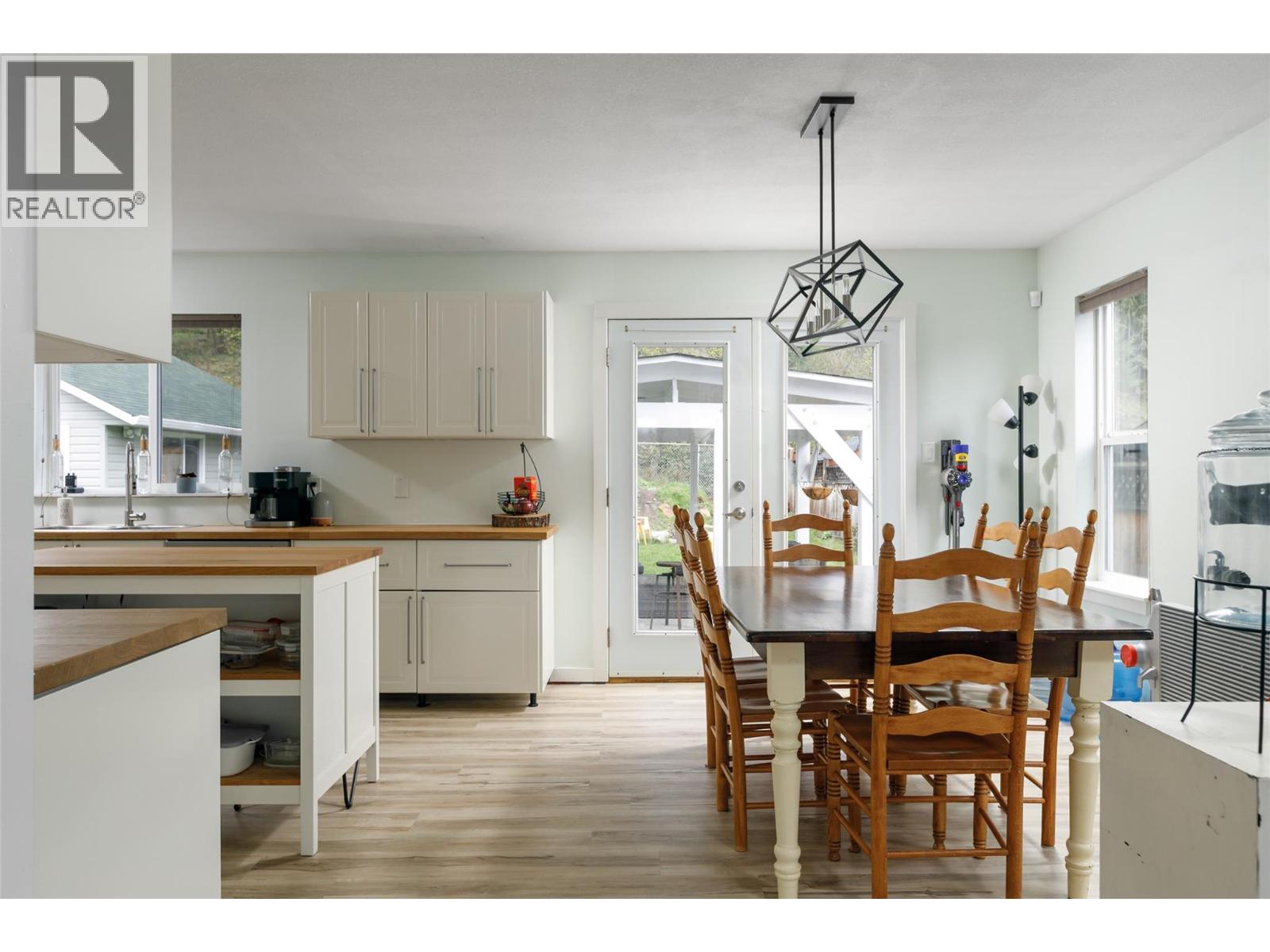 7318 Fintry Delta Road, Kelowna, British Columbia  V1Z 3V2 - Photo 22 - 10383782